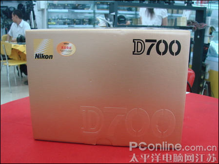 d700