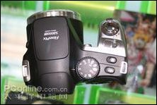 富士 S8000fd