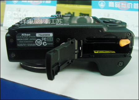 尼康P5100