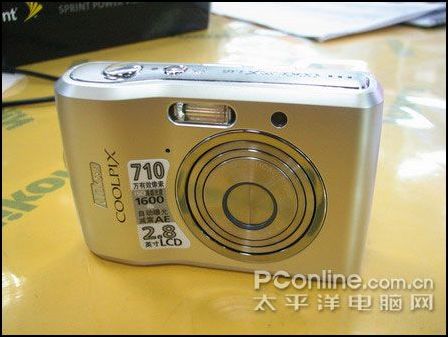 尼康 L16