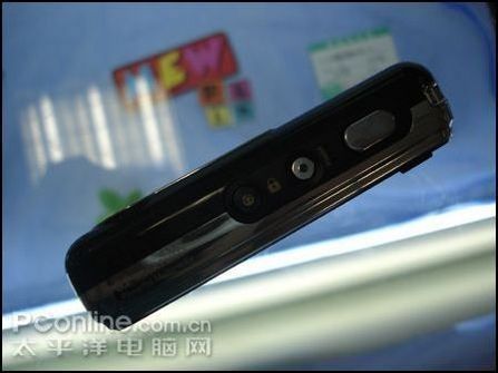三星I8