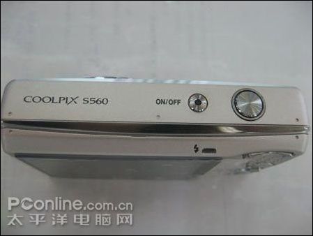 尼康 S560