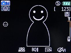 通用A1230评测_笑脸快门