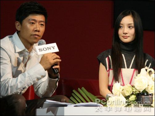 李小璐、夏雨畅谈索尼T500试用感受