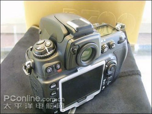 尼康 D700