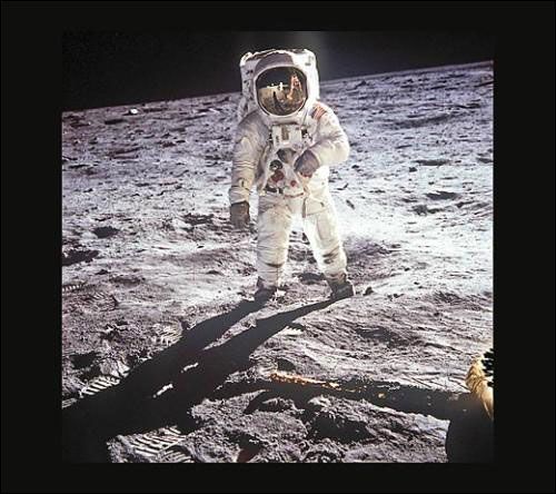 NASA最具纪念意义的50张照片