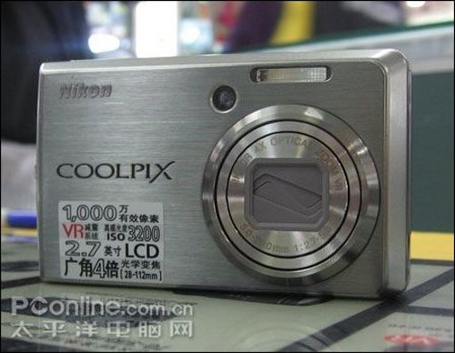 尼康S600
