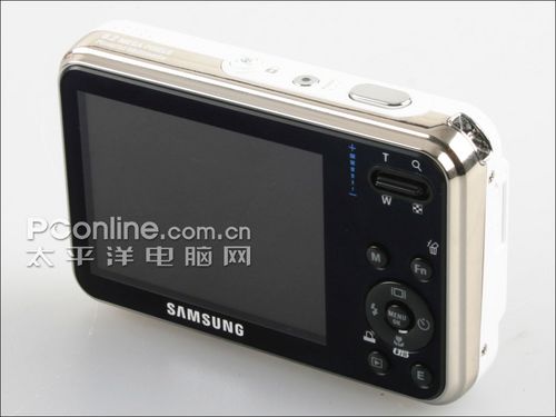 三星 i8