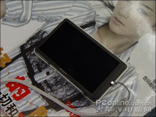 索尼T700