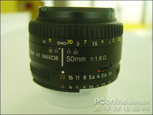 ῵ 50mm f/1.8D AF Nikkor
