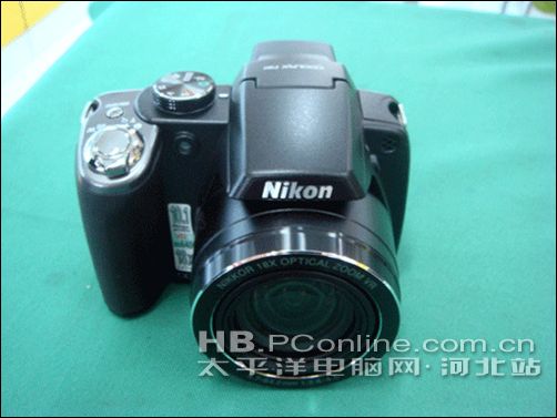 尼康P80