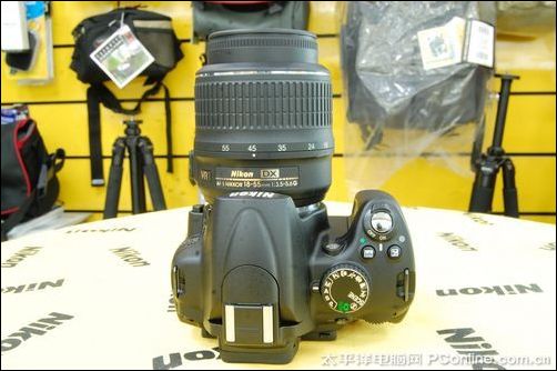 尼康D5000套机(18-55,55-200mm)