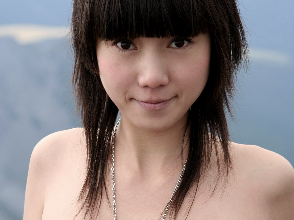 “人体模特”张筱雨，日搜索高达93万次：我只是将美丽展示出来 | www.wenxuecity.com